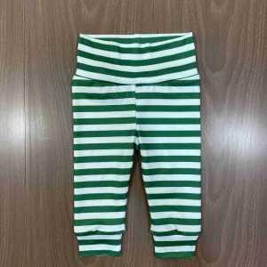 Leggins Blancas y Verdes con Rayas Q28498