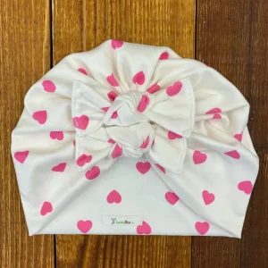 Turbante Blanco con Corazones Rosados de Nudos Q30042